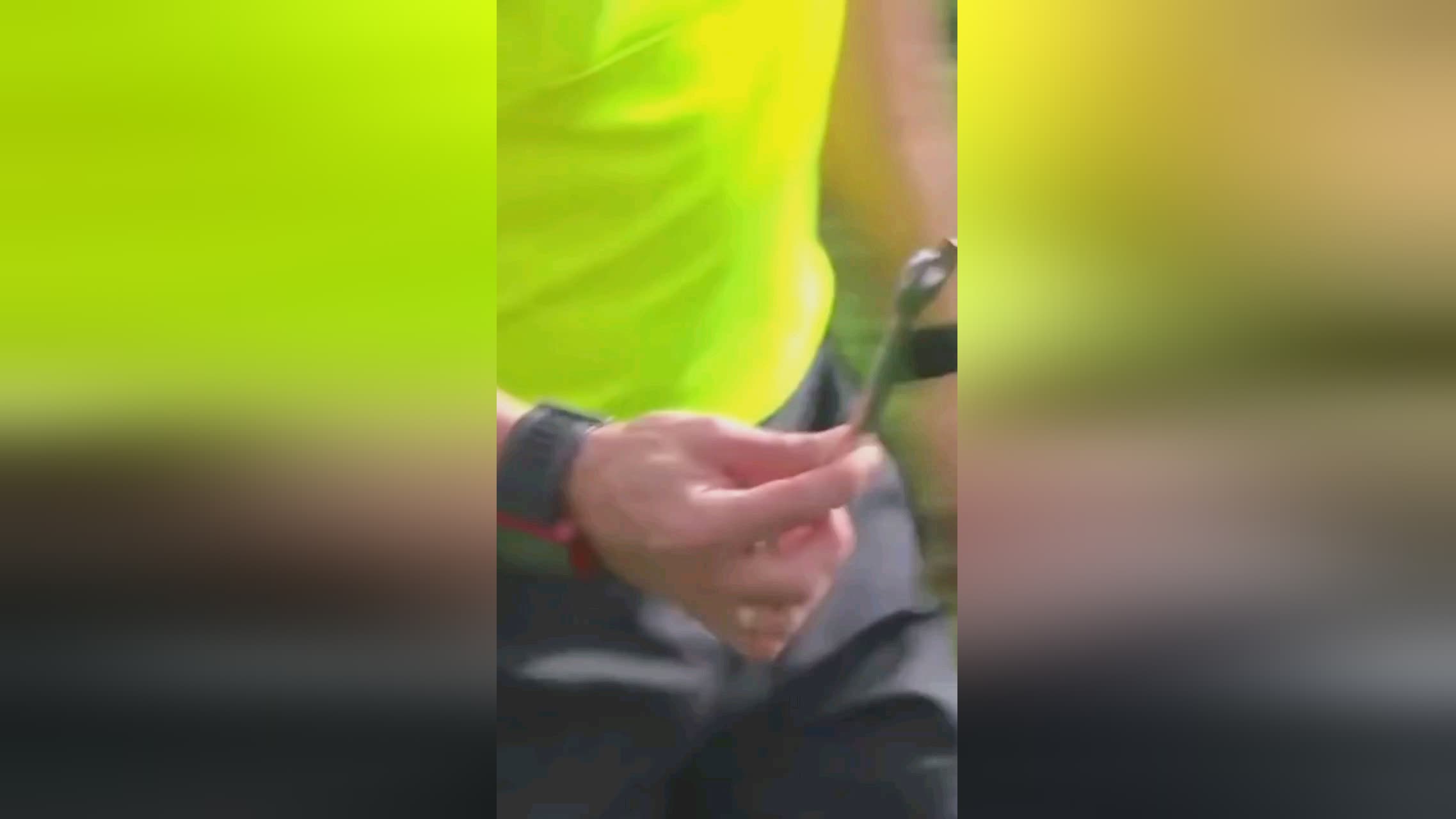 通过制